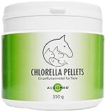 Chlorella Pellets aus Deutschland - Einzelfuttermittel für Tiere wie Hund, Katze, Pferd - Premium Chlorella Algen Trockenfutter - Chlorella Vulgaris roh, vegan, rein und kontrolliert | Algomed 350g